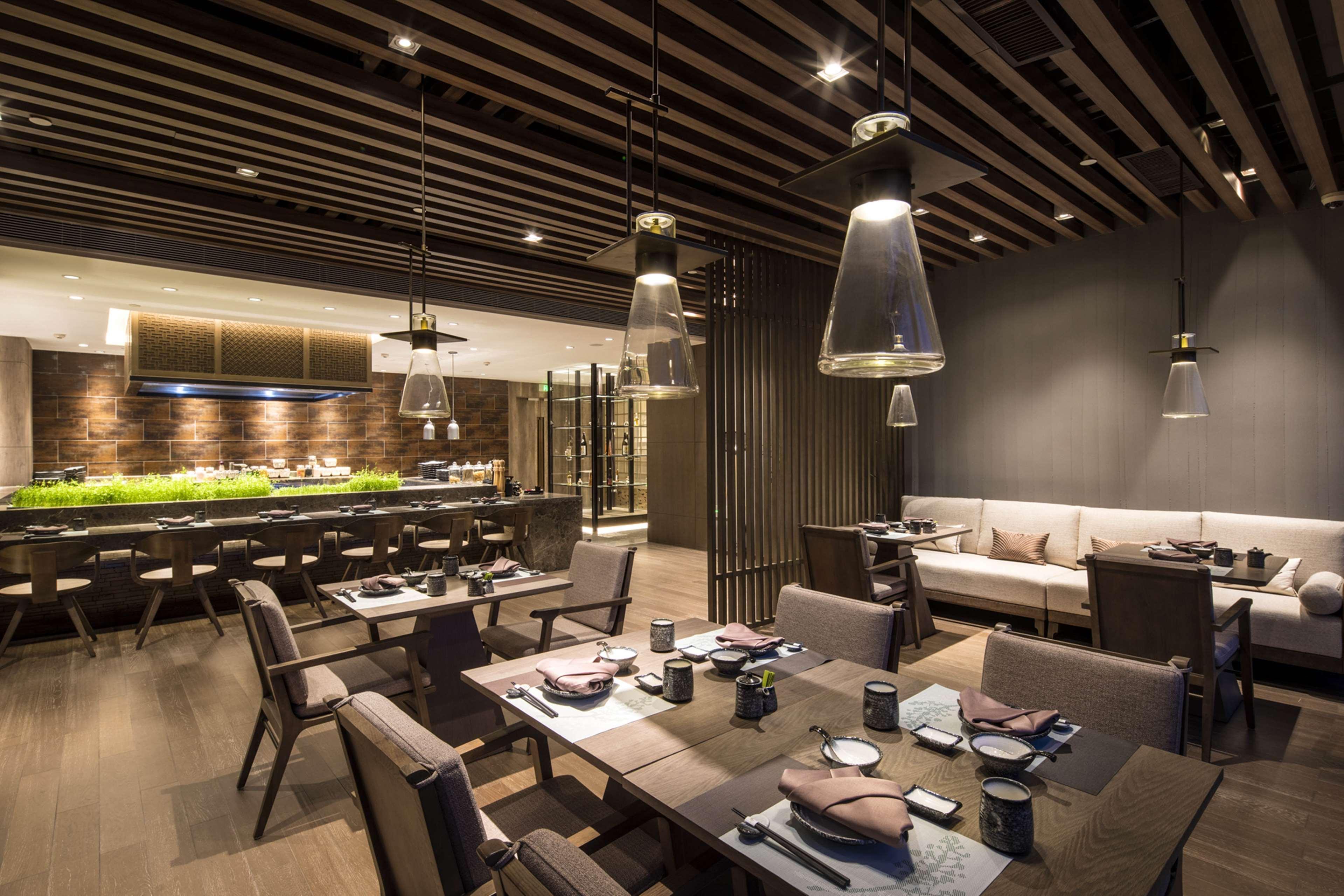 深圳龙华希尔顿逸林酒店 酒店 深圳
